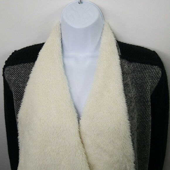 𝅺Skies Are Blue Womens Size XS Open Front Faux Fur Mixed Media Knit Cardigan - Picture 2 of 7